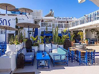 与机甲战斗 超级跳跃？ 《黑色行动7》广告提前泄露